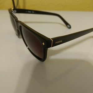 New Fossil Sunglasses